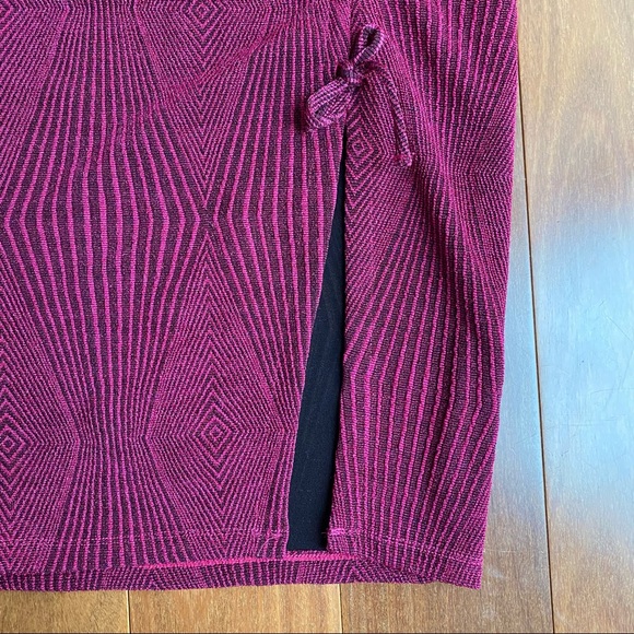 ZARA NWT jacquard fuchsia ruched glitter skirt, size small - Picture 5 of 5